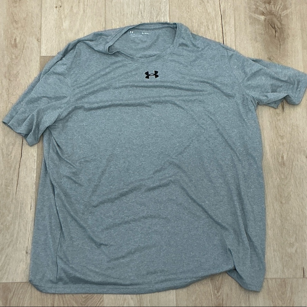 Under Armour Men's Heather Gray Short Sleeve Tee